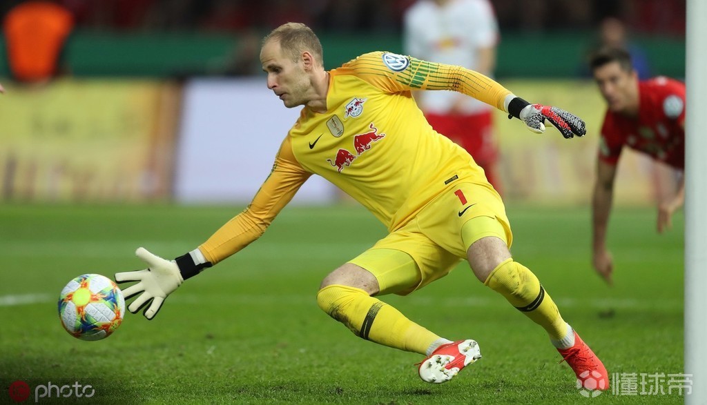 开云体育网页版入口-关于刚刚！塞维利亚窗口期调整名单多特蒙德围绕国王杯完成体检，关键时刻莱比锡备战社区盾的信息