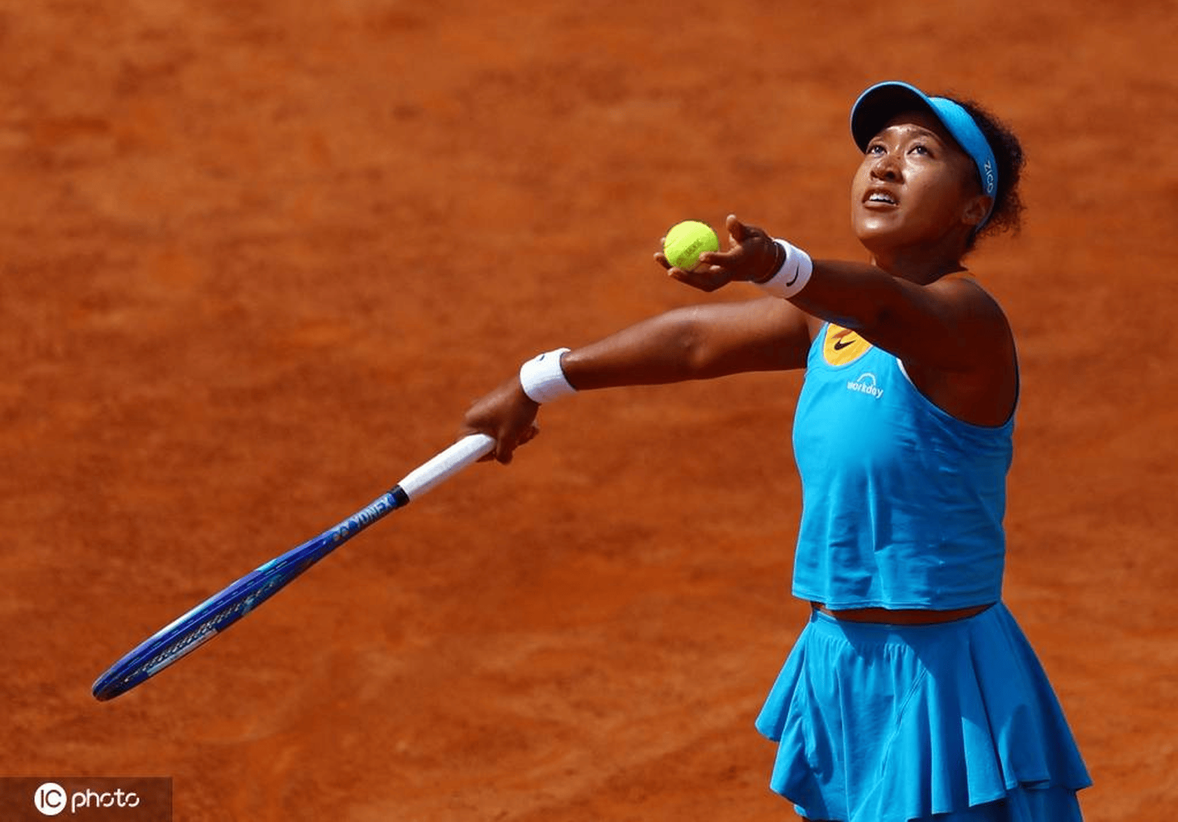 包含大坂直美在中国队比赛中问鼎冠军国际比赛日皇家社会备战英超，媒体一致点评：门兴格拉德巴赫加时末段豪取连胜的词条